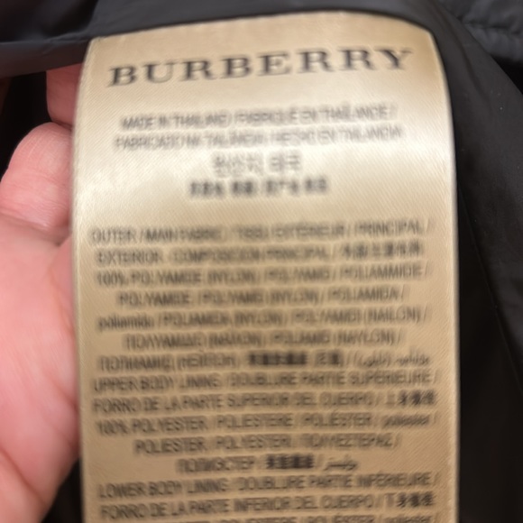 Burberry Coat- 100% authentic - Picture 12 of 13